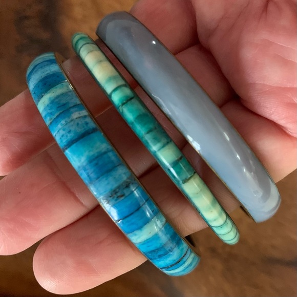 Set of 3 Vintage Bangle Bracelets-Two with Inlayed Stones, 1 Enameled on Bronze - Picture 2 of 6